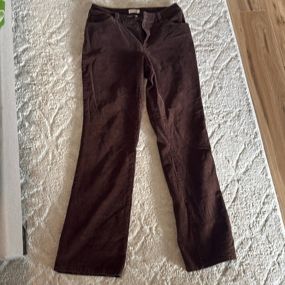 St John’s Bay size 6 low rise corduroy women’s pants